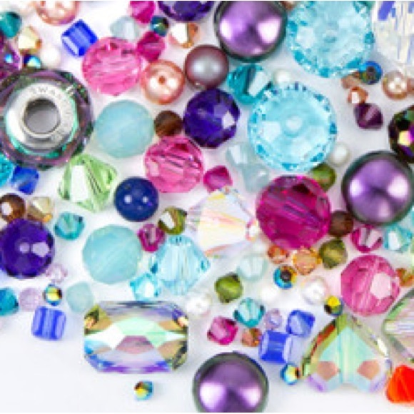 Artisan Jewelry - 💎Glass Beads 1 for $8 bundle a second at $6💎